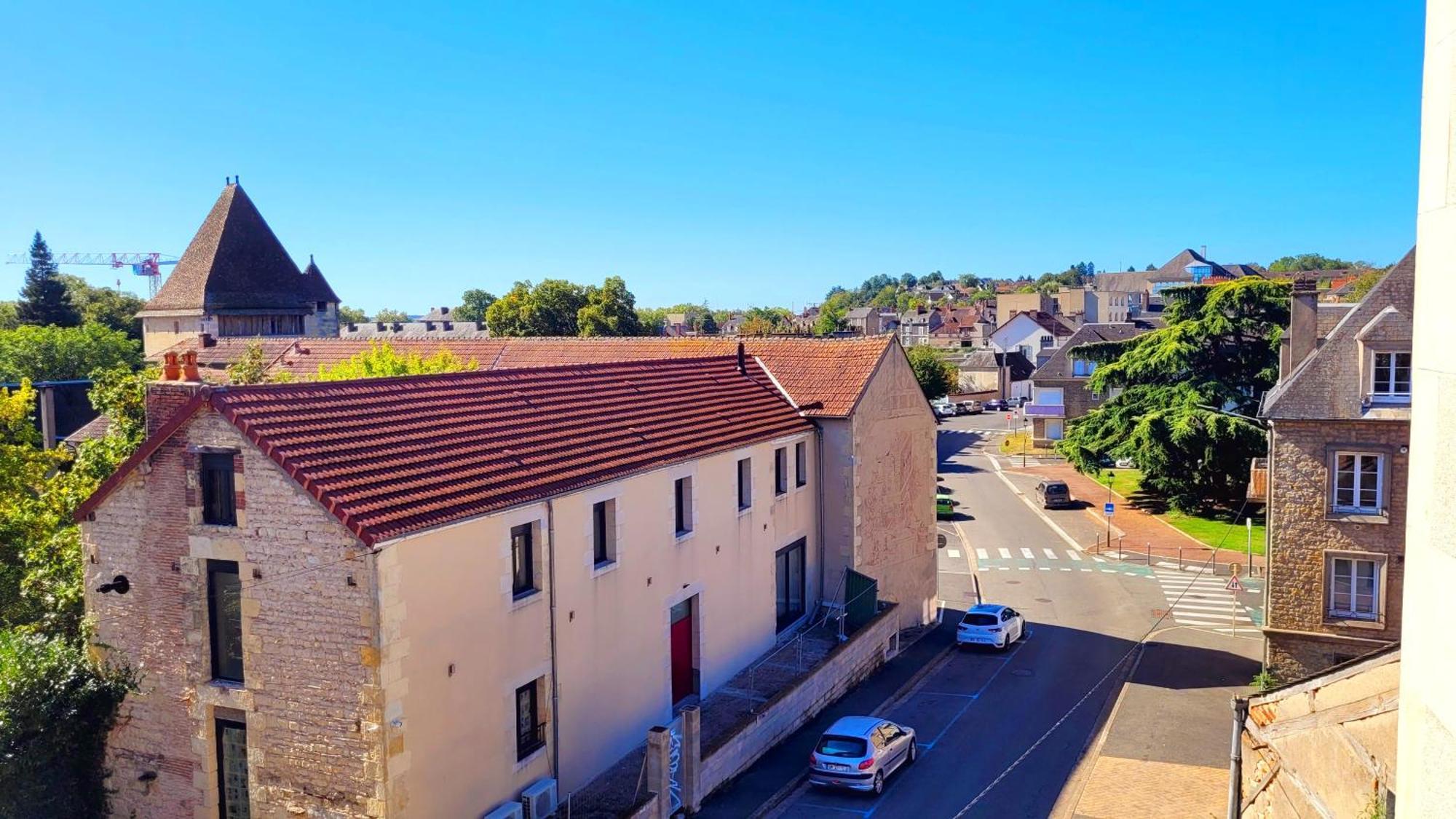 "Au Centre De Nevers" Hyper Centre Ville De Nevers, Proche Gare, Spacieux & Calme Eksteriør bilde